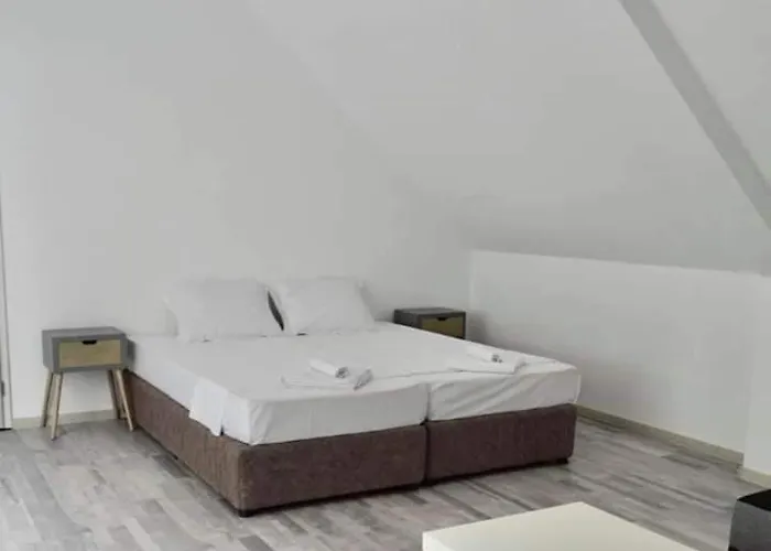тузлата пентхаус / Tuzlata Penthouse * Balchik